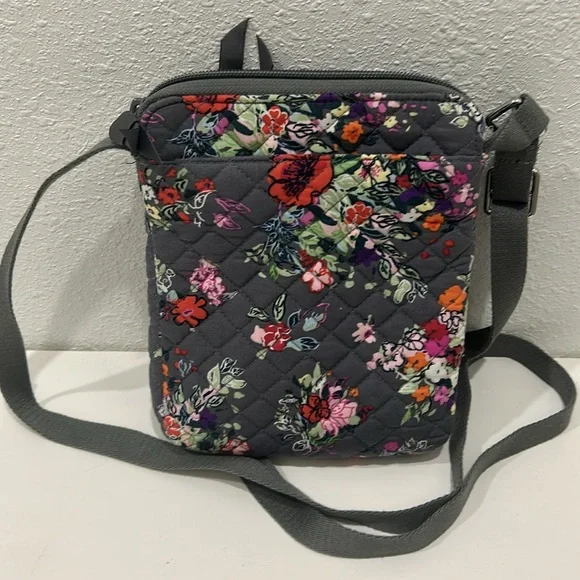 Vera Bradley RFID Mini Hipster in Hope Blooms Crossbody “ retired print” - Picture 12 of 16